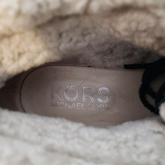 Micheal Micheal Kors Women's Fur Lining Leather Ankle Boots Size 8.5 - Picture 8 of 8